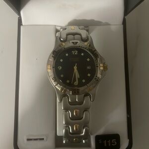 Vintage embassy by Gruen brand new in box never worn